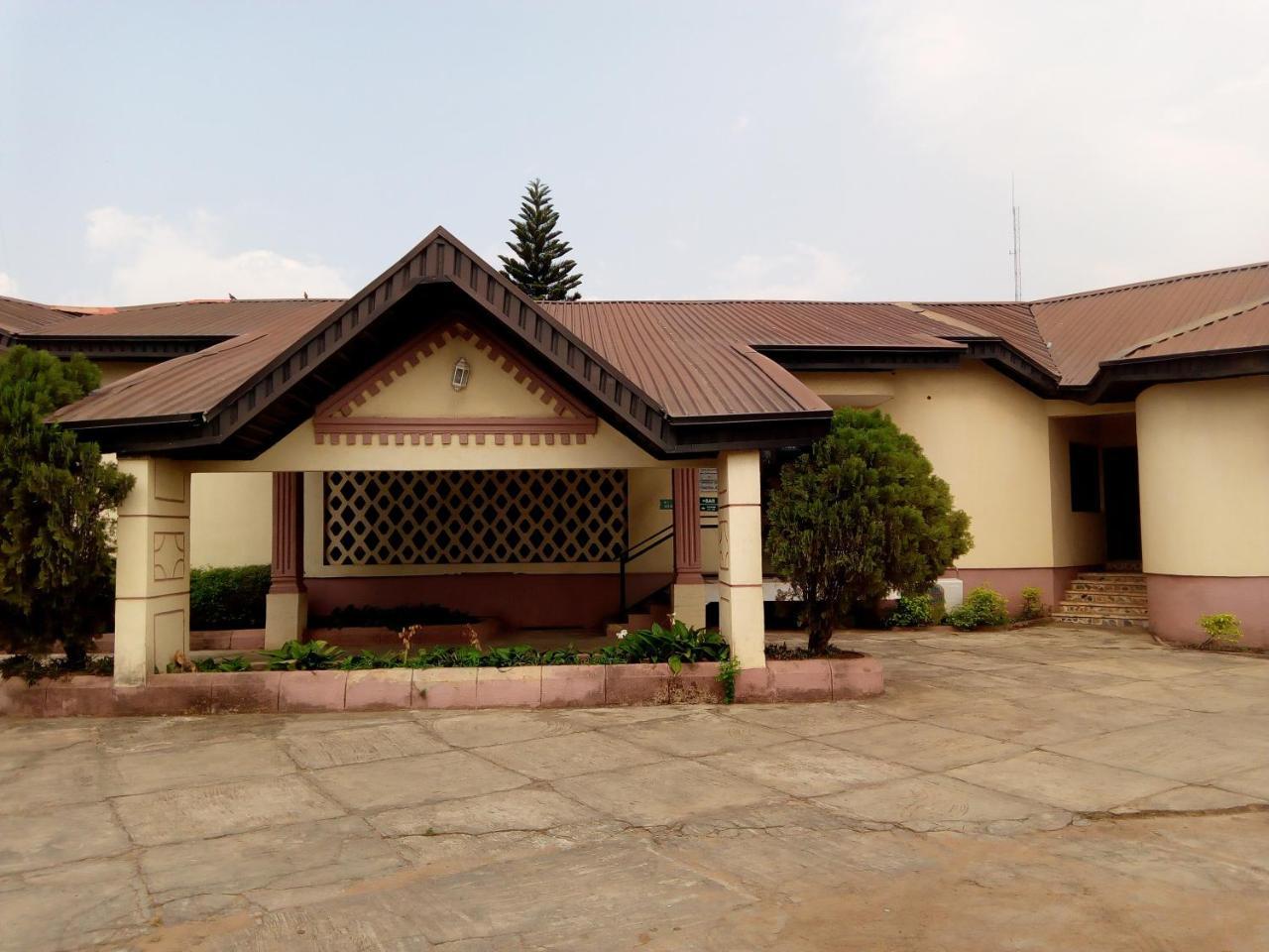 Royal Green Guest House Abeokuta Ngoại thất bức ảnh
